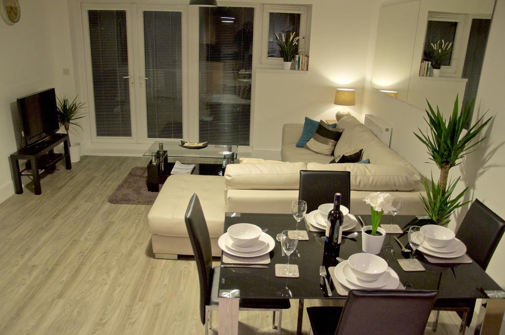 Traeth Bychan Apartment Llanelli Extérieur photo