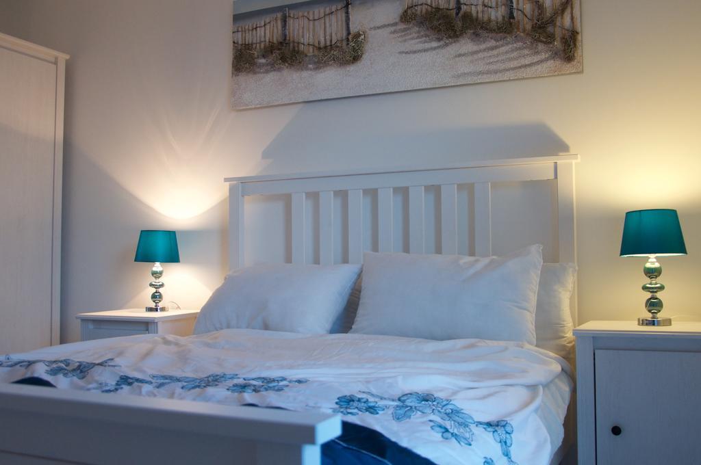 Traeth Bychan Apartment Llanelli Extérieur photo