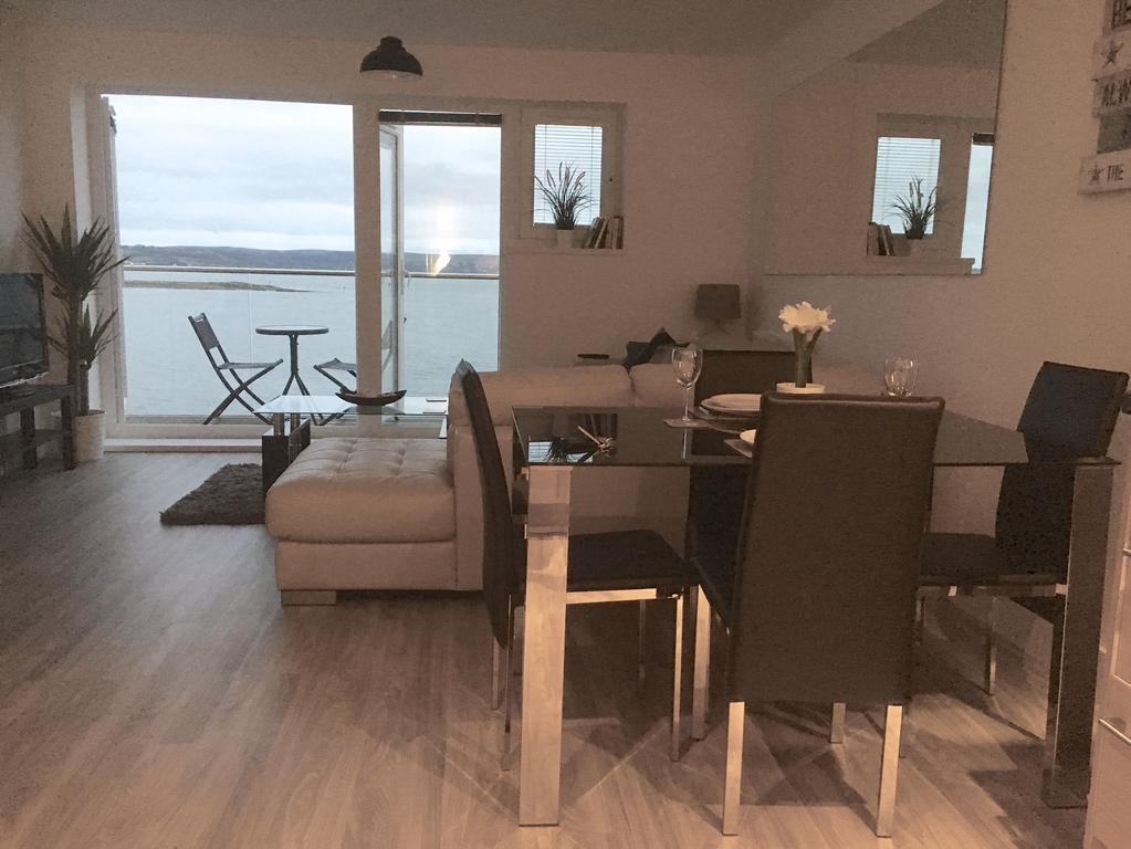 Traeth Bychan Apartment Llanelli Extérieur photo