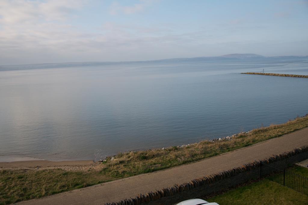 Traeth Bychan Apartment Llanelli Extérieur photo